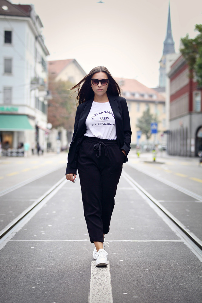 Street Fashion Styles & Shooting